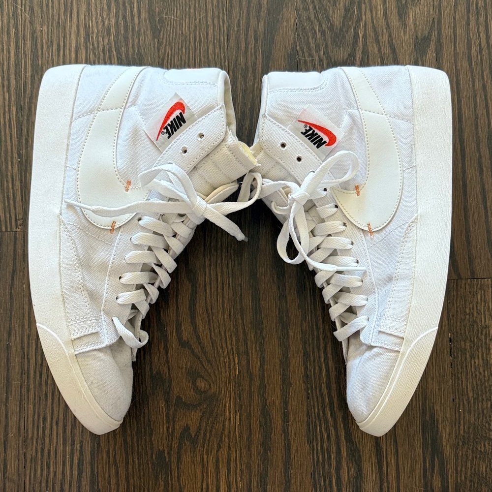 Nike Men's White and Orange High-Top Sneakers